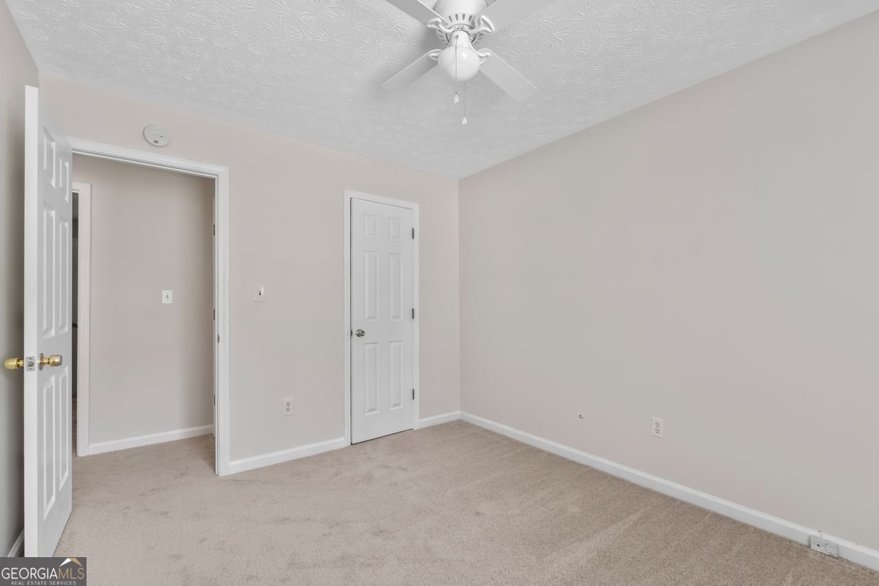 1668 INDEPENDENCE Drive Douglasville - 21