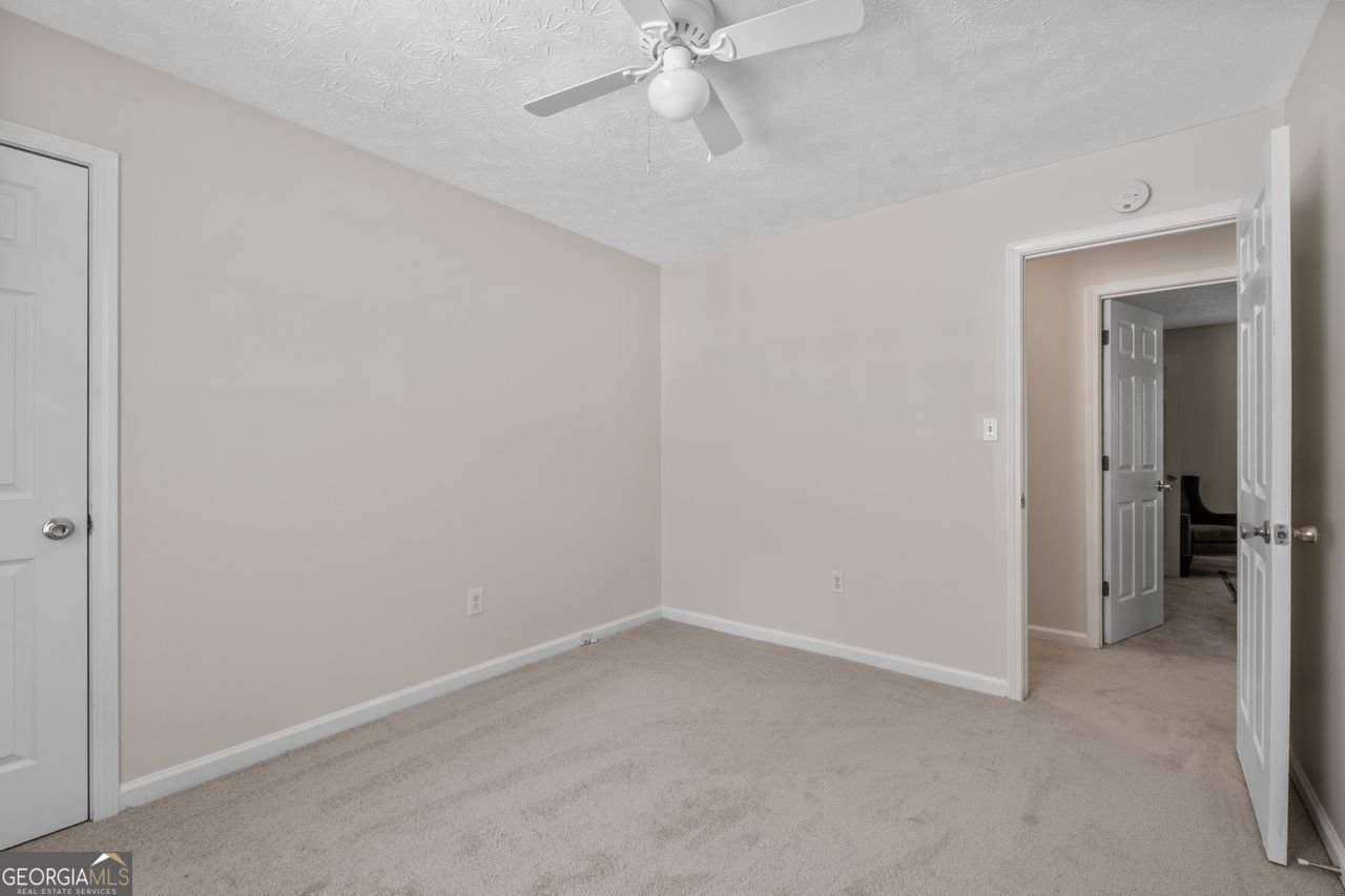 1668 INDEPENDENCE Drive Douglasville - 23