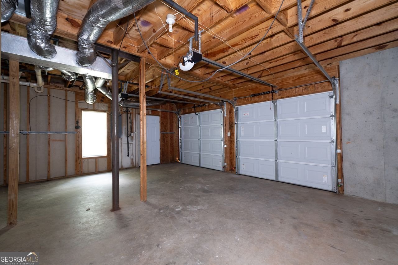 1668 INDEPENDENCE Drive Douglasville - 24