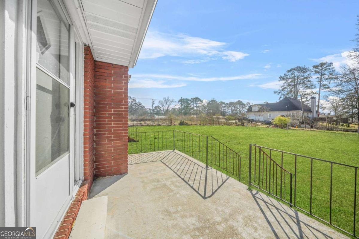 2649 Lake Harbin Road Morrow - 30