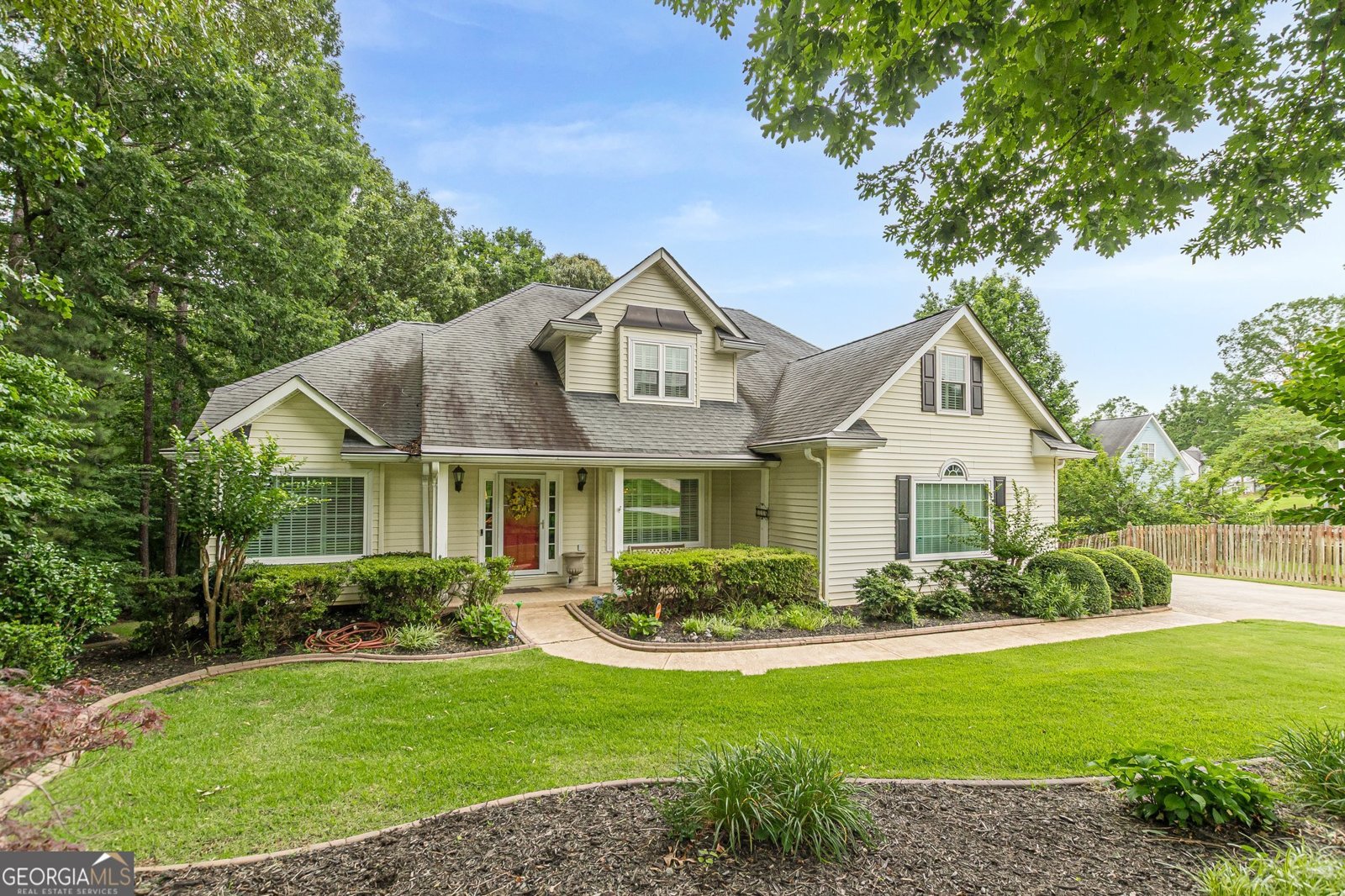 9707 Squirrel Wood Run Douglasville - 1