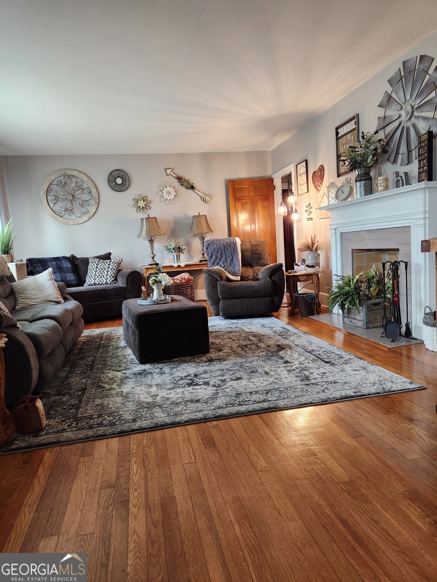 617 College Street Bowdon - 16
