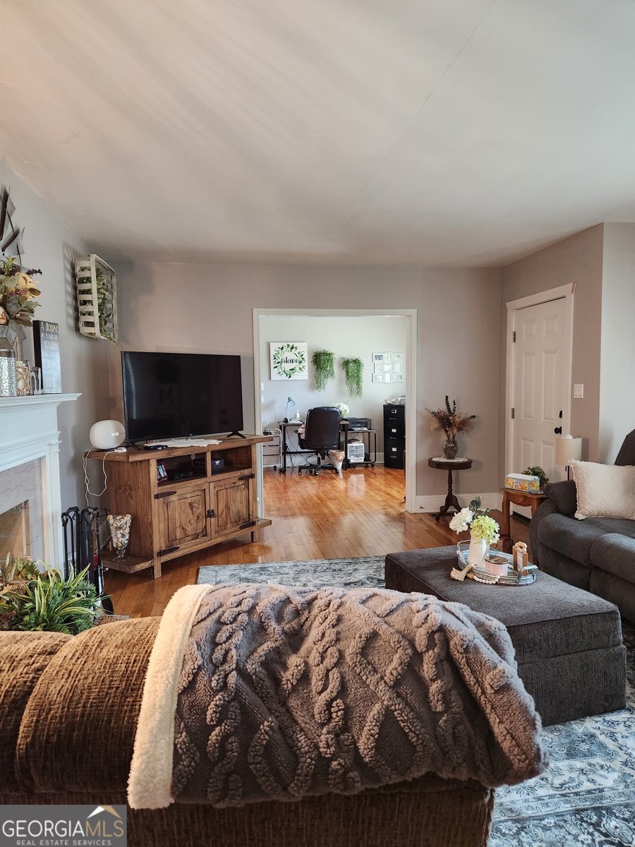 617 College Street Bowdon - 18