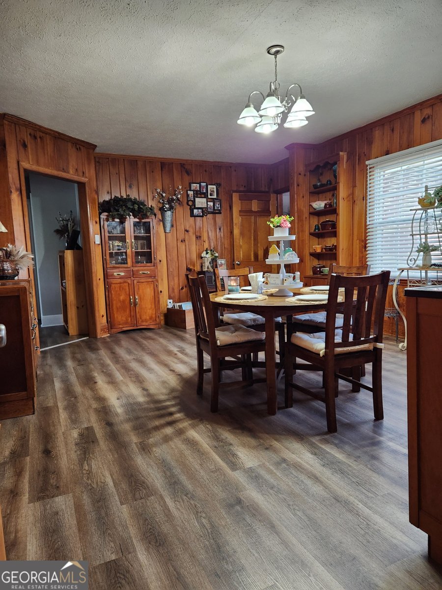 617 College Street Bowdon - 19