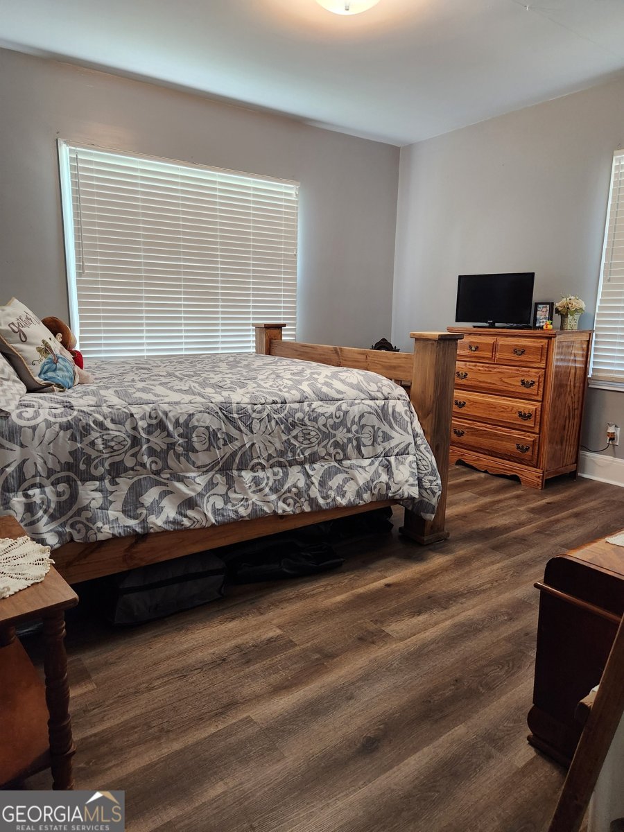 617 College Street Bowdon - 25