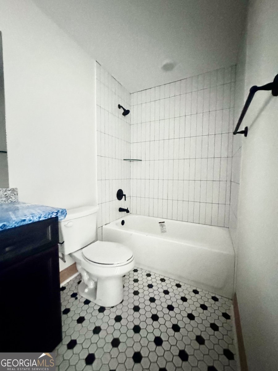 133 West Lake Boulevard Carrollton - 26
