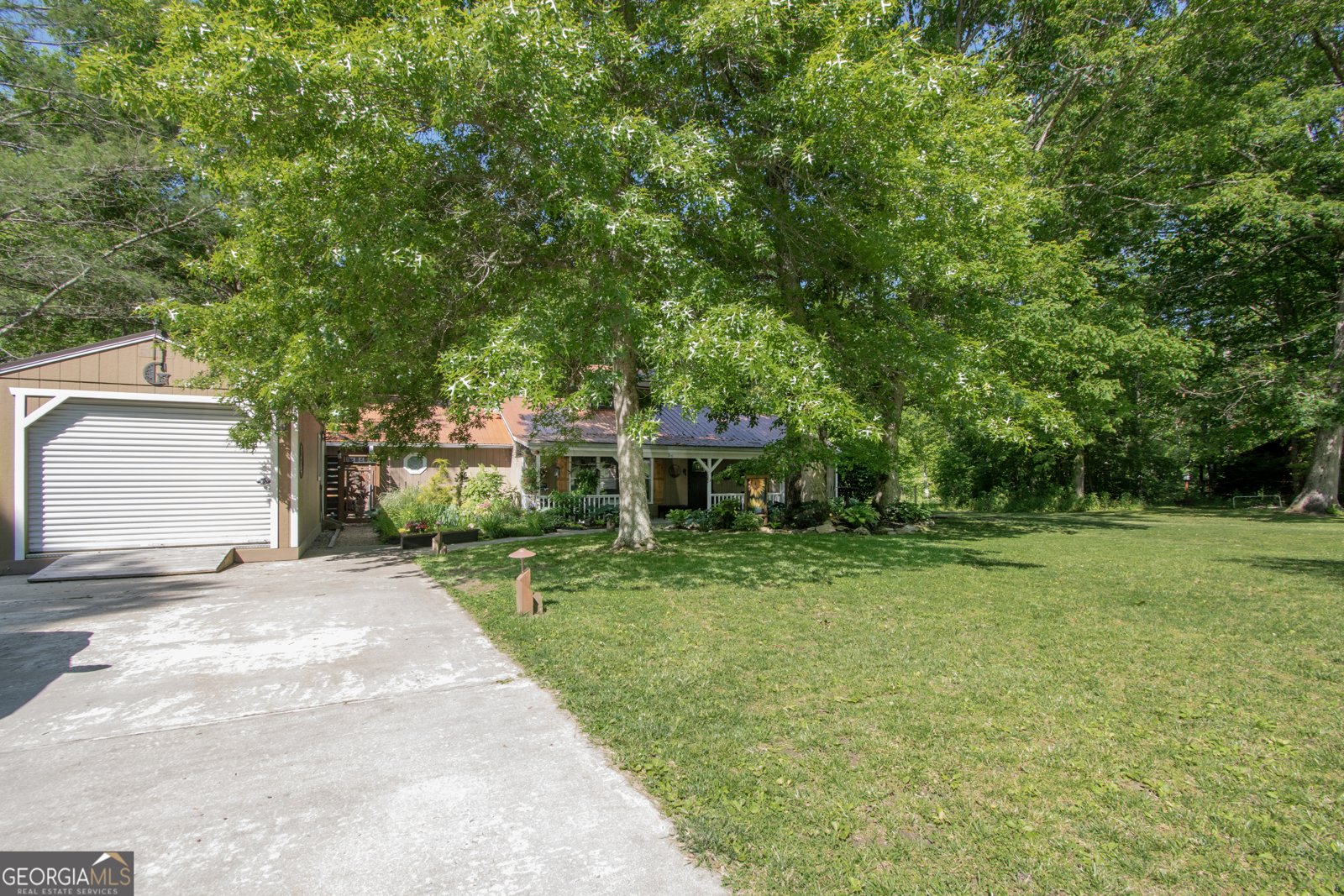 56 Deer Run Road Robbinsville - 28