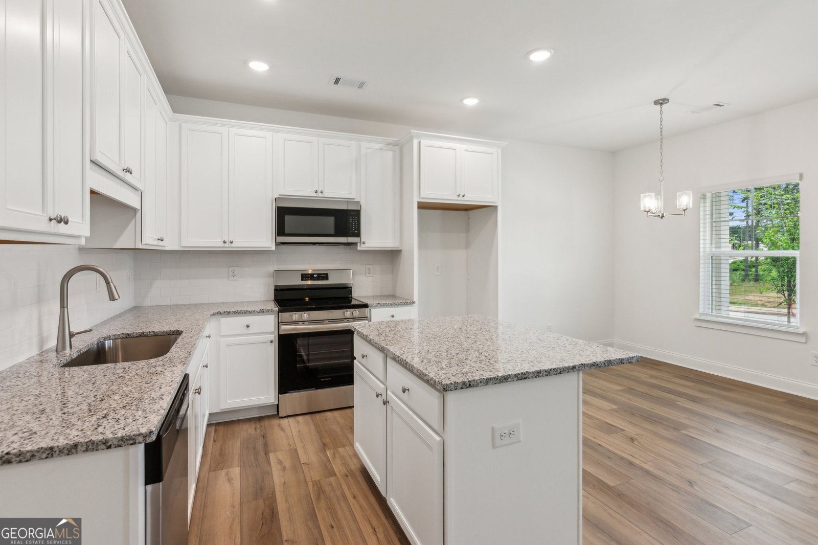 165 MILL CENTER Boulevard Athens - 10