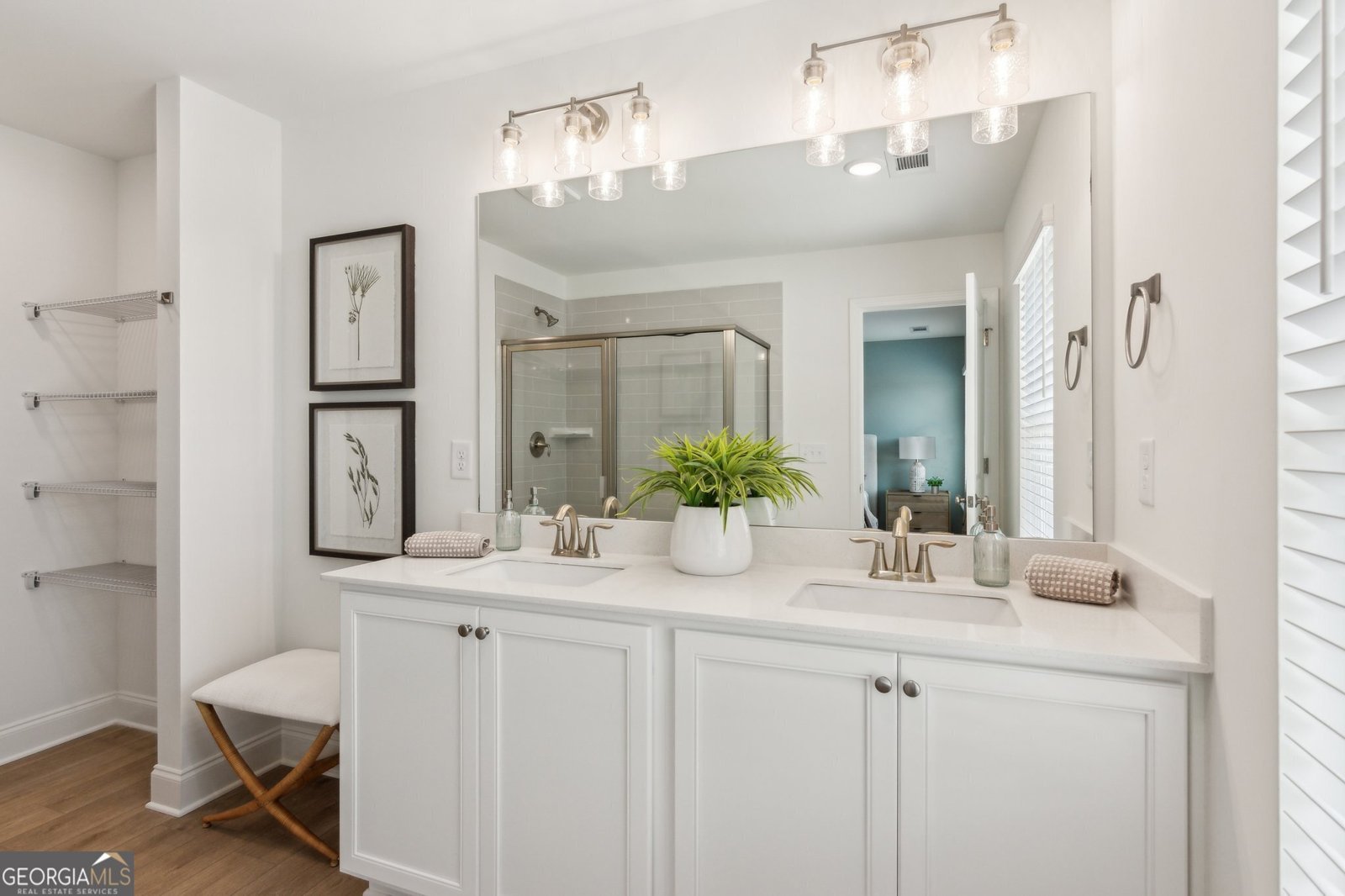 165 MILL CENTER Boulevard Athens - 35