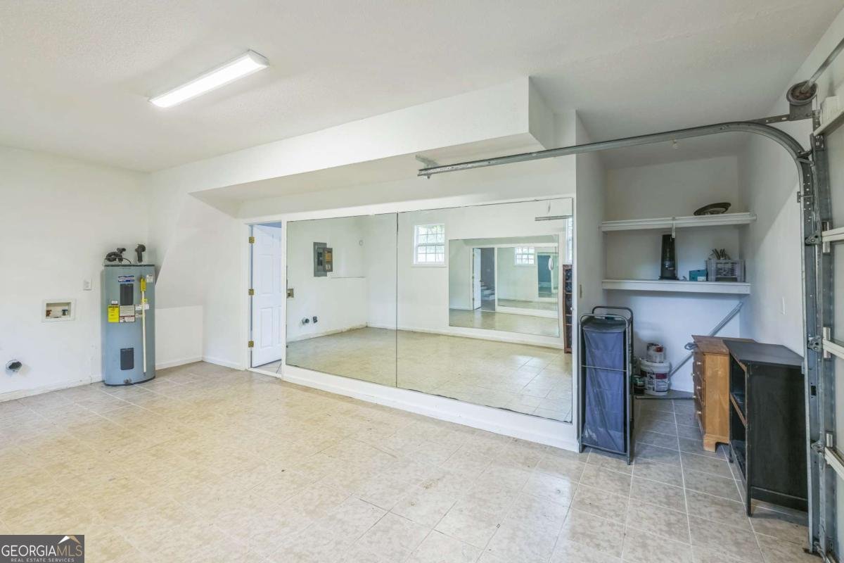 4572 Colonial Road Augusta - 27