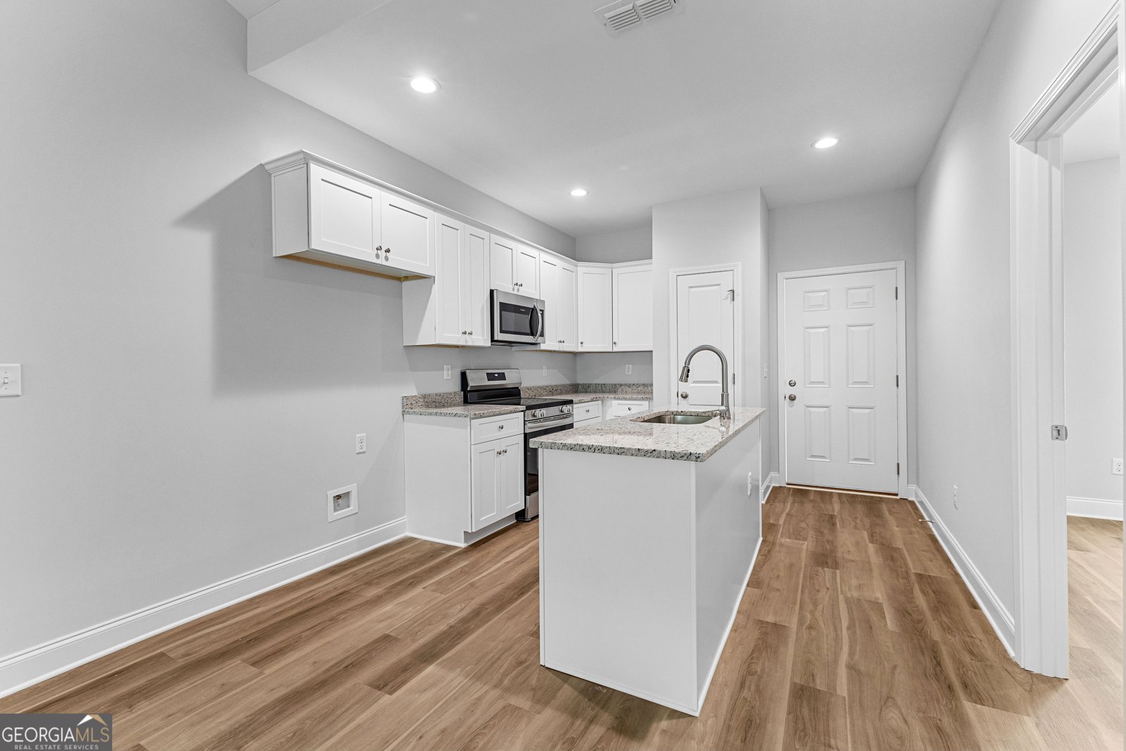 211 Lenox Circle Lagrange - 12