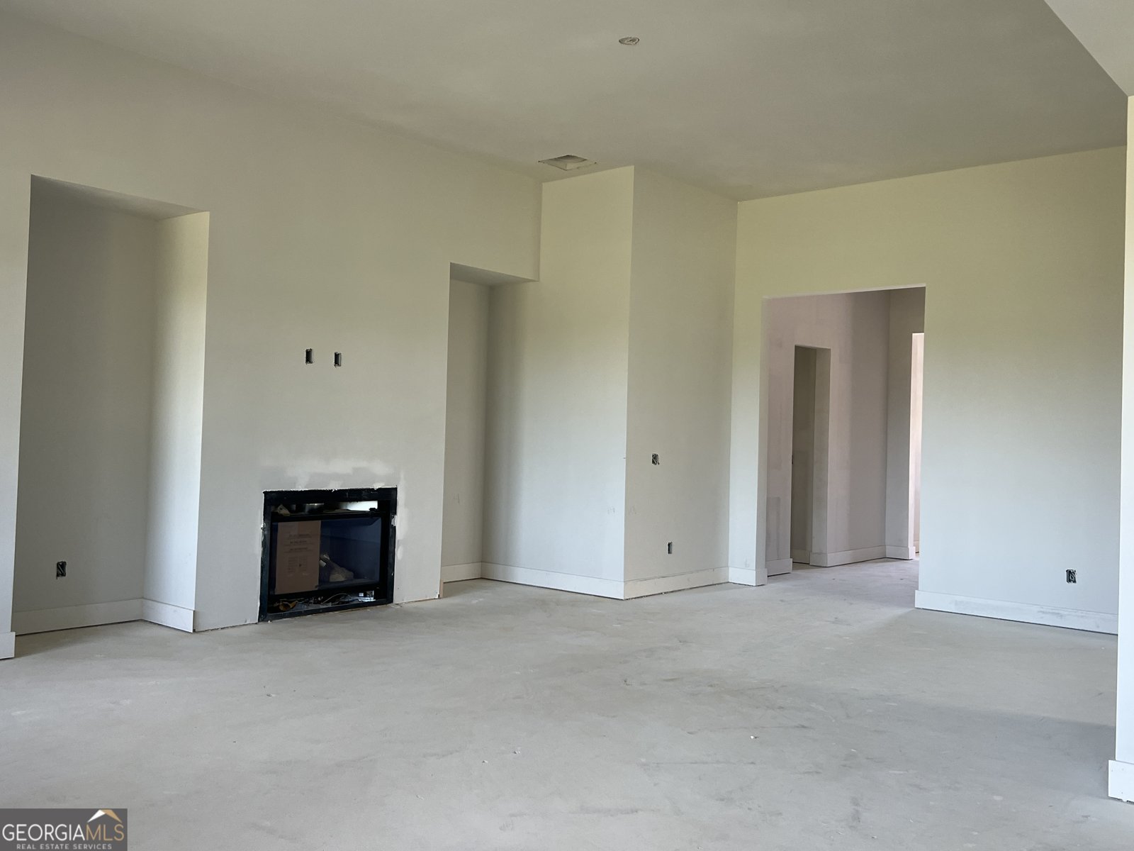 2599 Parkside Way Gainesville - 27