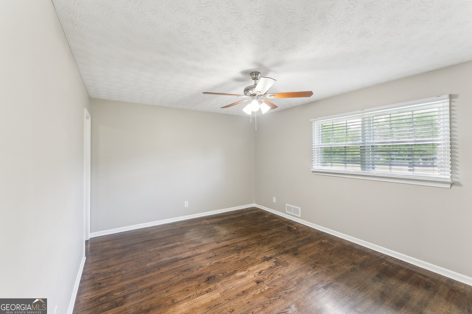 195 Southmoor Circle Stockbridge - 23