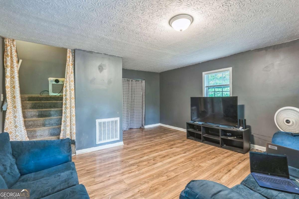 504 J C Daniel Road Carrollton - 9