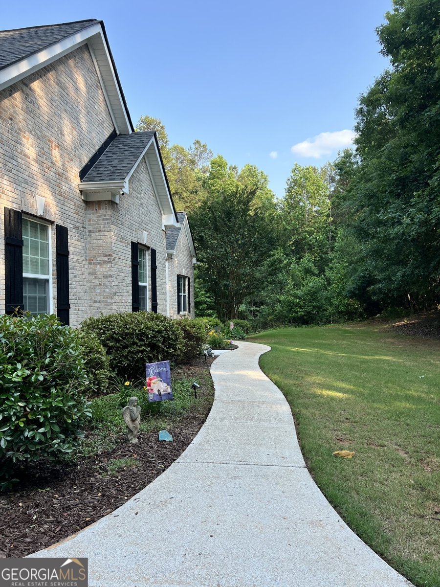 219 Periwinkle Way Pendergrass - 12