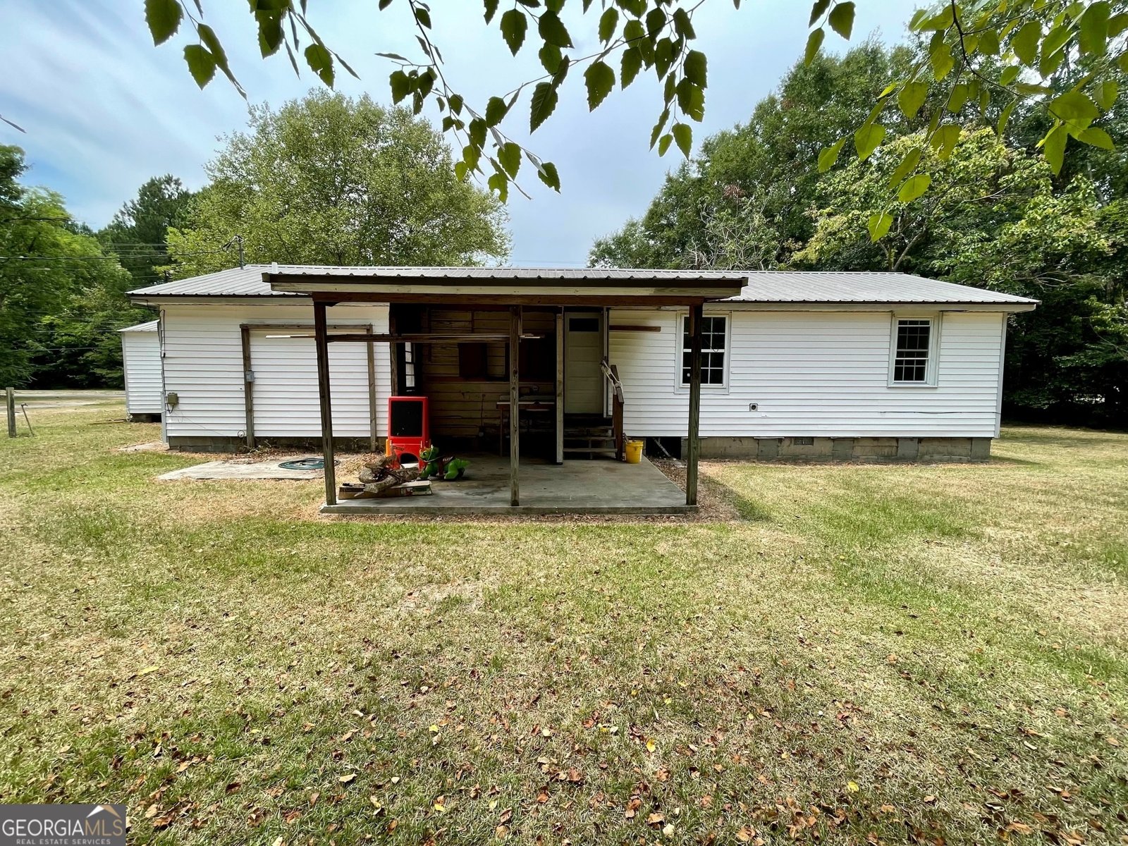 623 Virginia Avenue Millen - 27