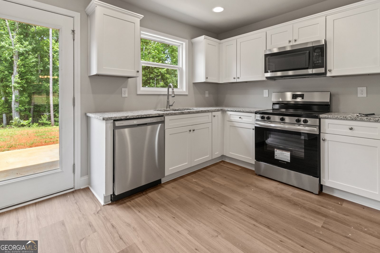 130 Glenview Way Thomaston - 10