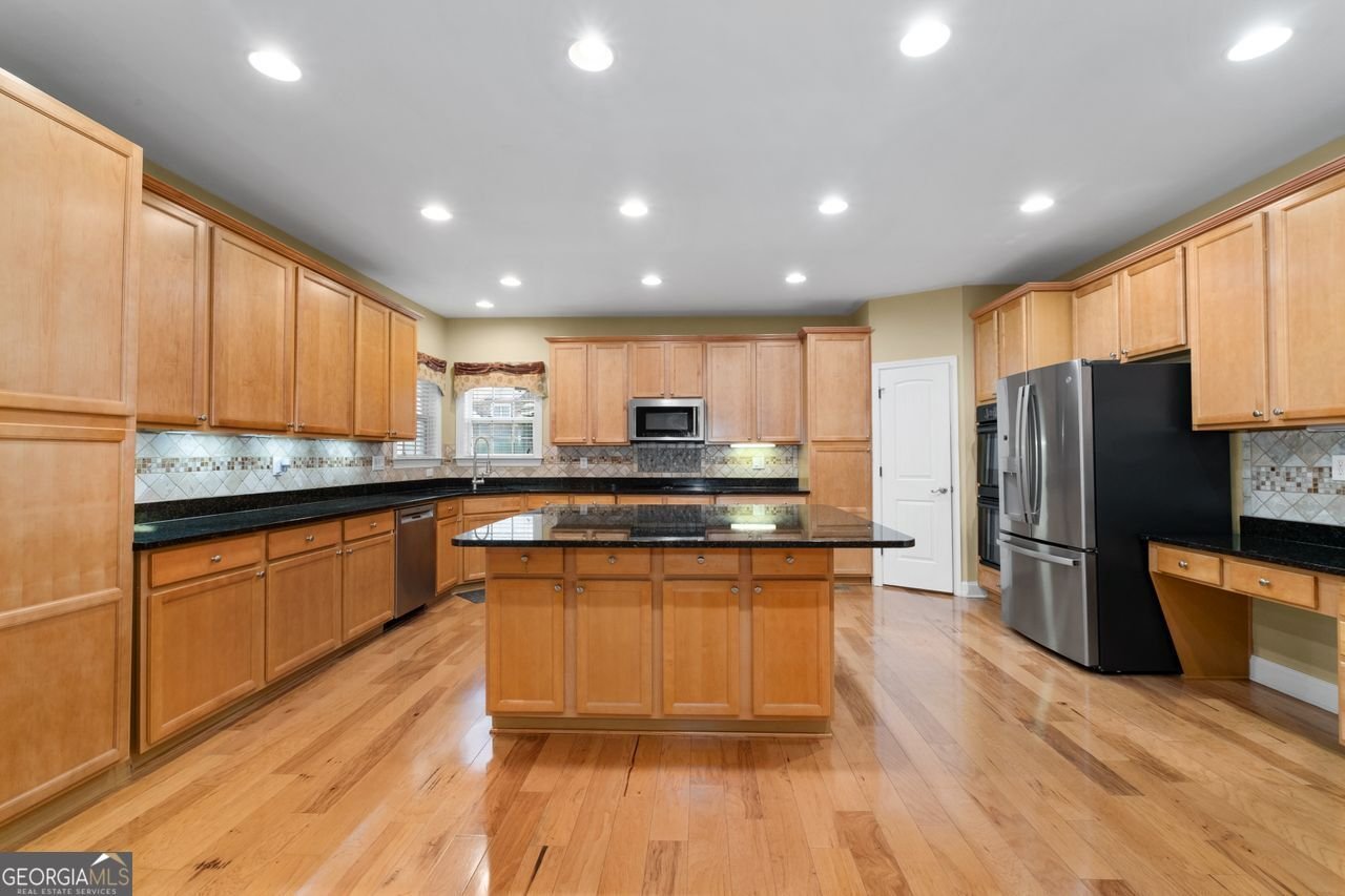 3717 SHADY MAPLE Drive Stonecrest - 9
