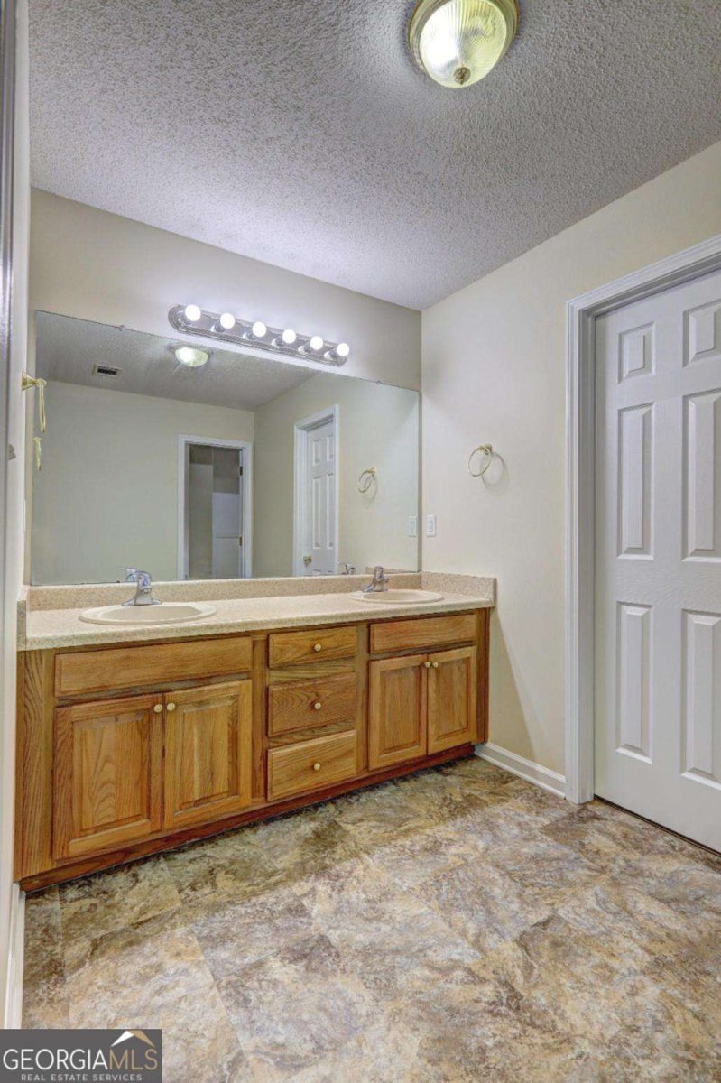 464 Lake Laurel Road Milledgeville - 27