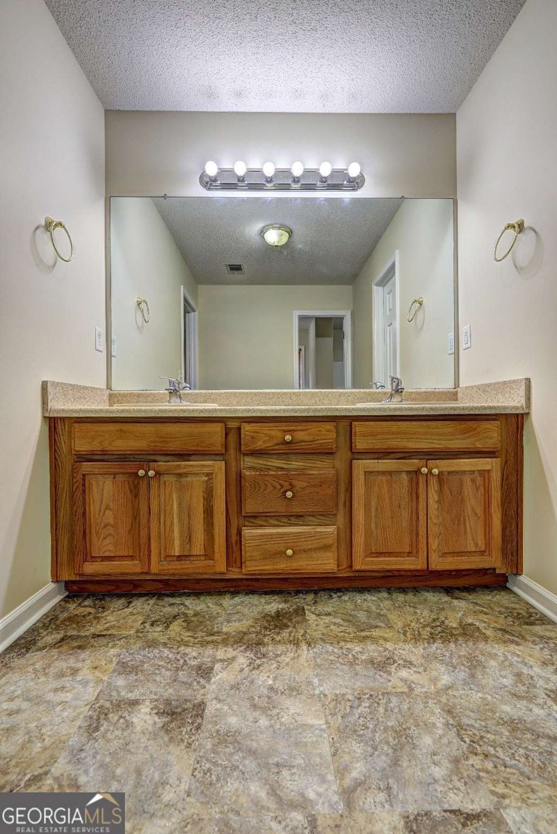 464 Lake Laurel Road Milledgeville - 28