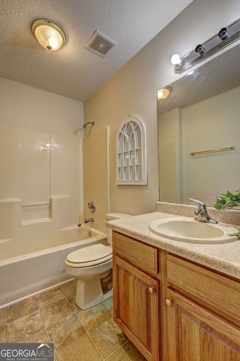 464 Lake Laurel Road Milledgeville - 35