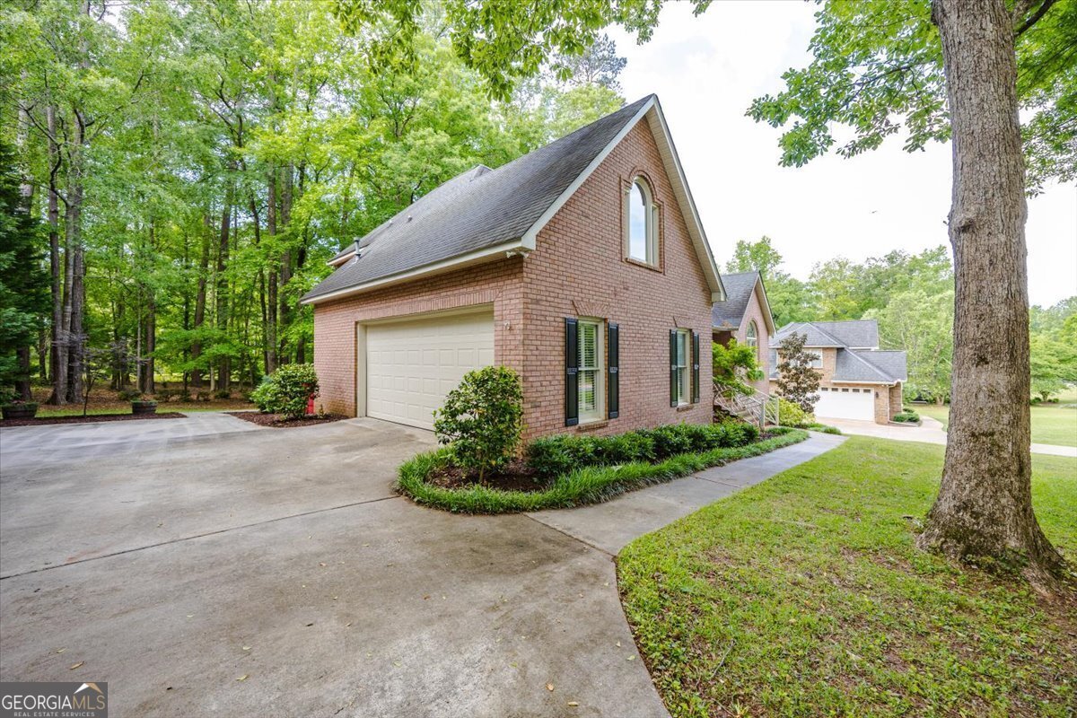 192 Barrington Hall Drive Macon - 3