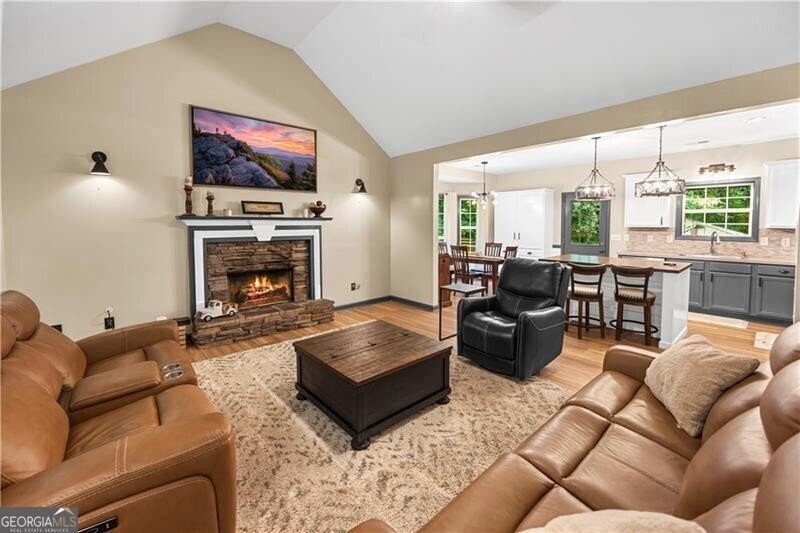 203 Pink Marble Drive Ball Ground - 11