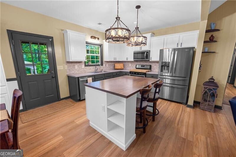 203 Pink Marble Drive Ball Ground - 3