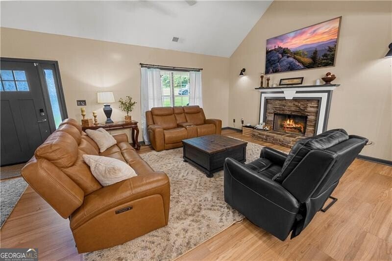 203 Pink Marble Drive Ball Ground - 4