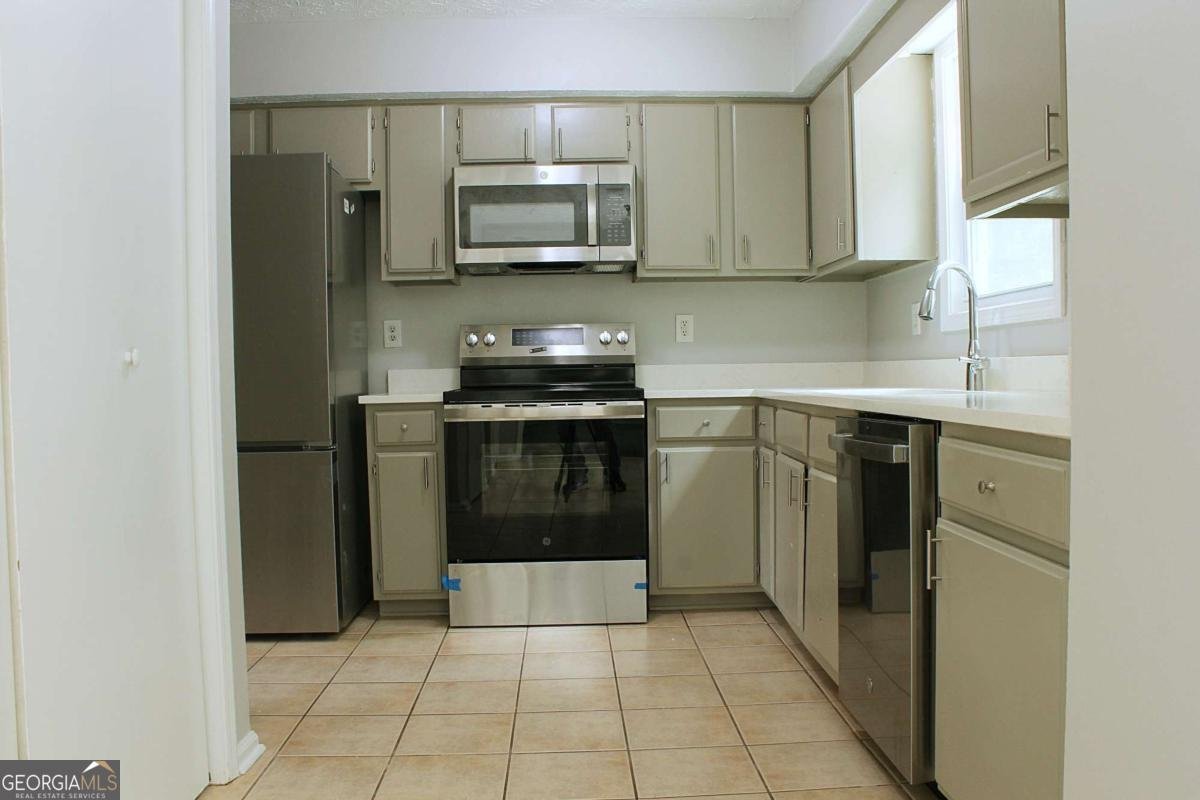 3858 TRENTON Drive Snellville - 12