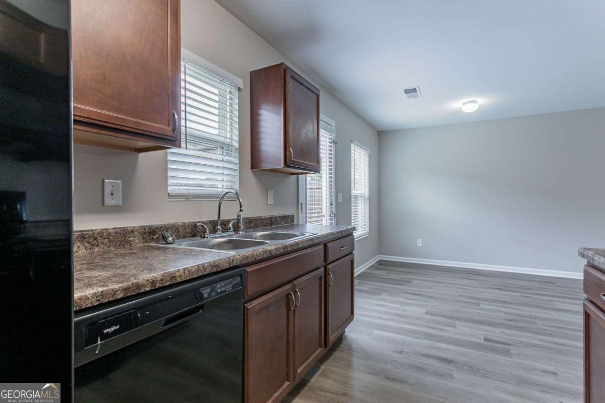 12039 Quail Drive Hampton - 8