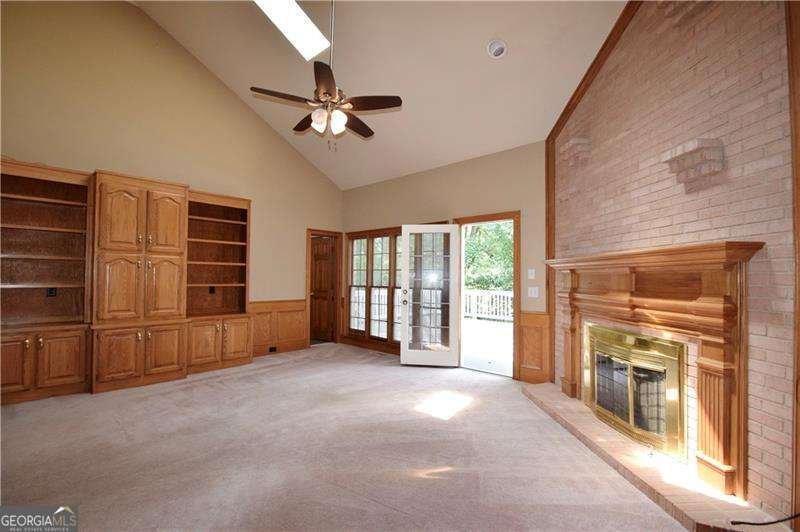 830 CRAMAC Drive Lawrenceville - 16