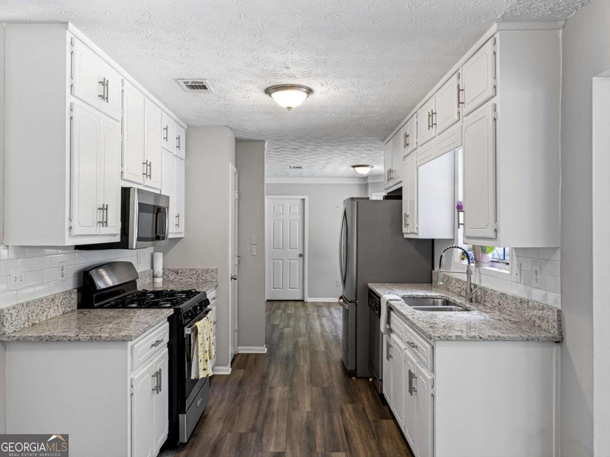 30 Court Ellenwood - 13