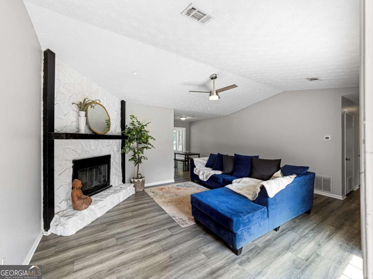 30 Court Ellenwood - 6