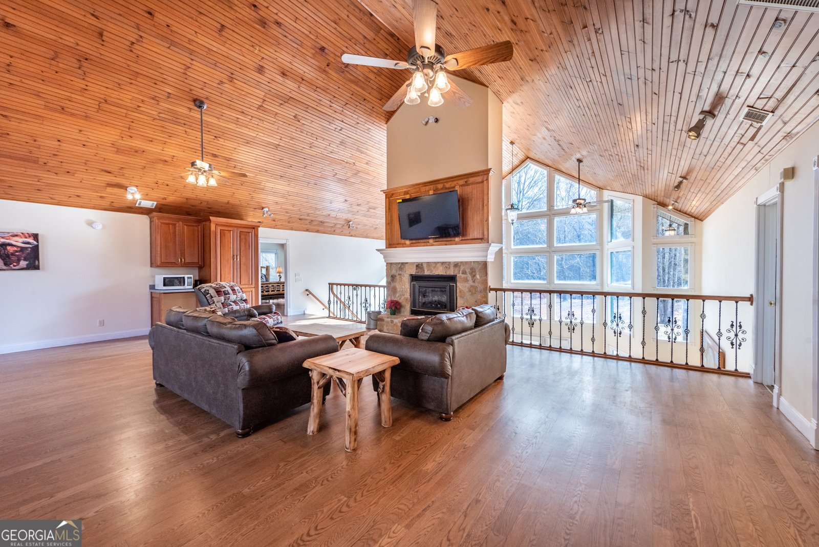 33 T J Mote Road Dahlonega - 63