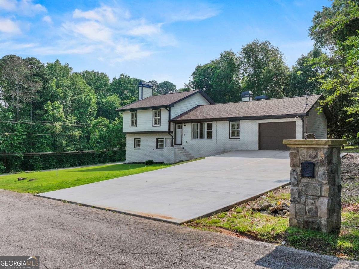 5209 Byers Road Gainesville - 1