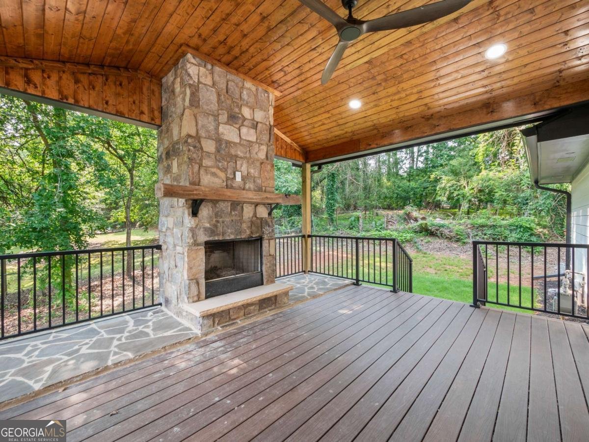 5209 Byers Road Gainesville - 19