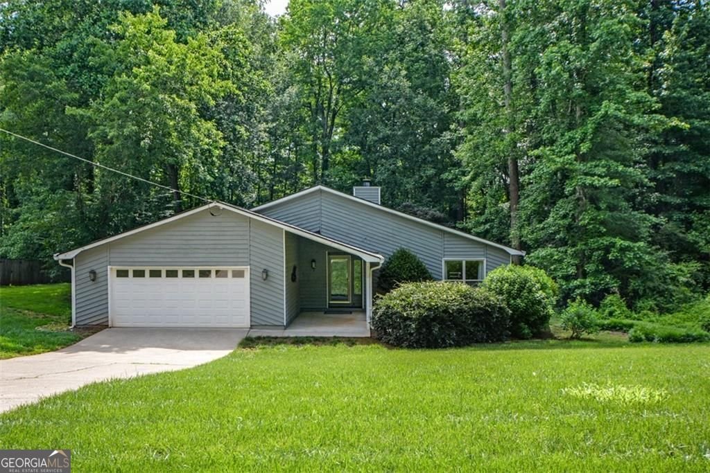 4766 Jamerson Forest Circle Marietta - 1