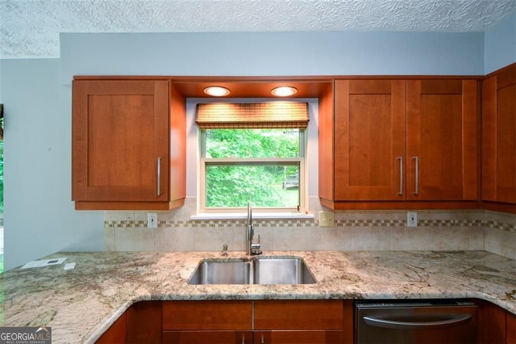 4766 Jamerson Forest Circle Marietta - 18