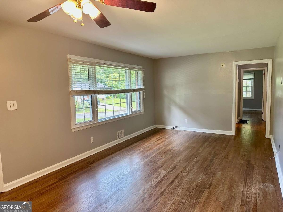 1468 Spruce Drive Smyrna - 3