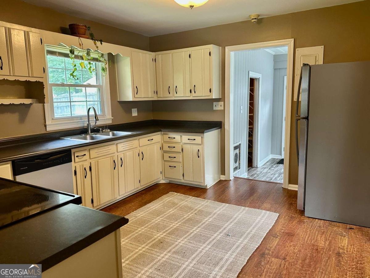 1468 Spruce Drive Smyrna - 8