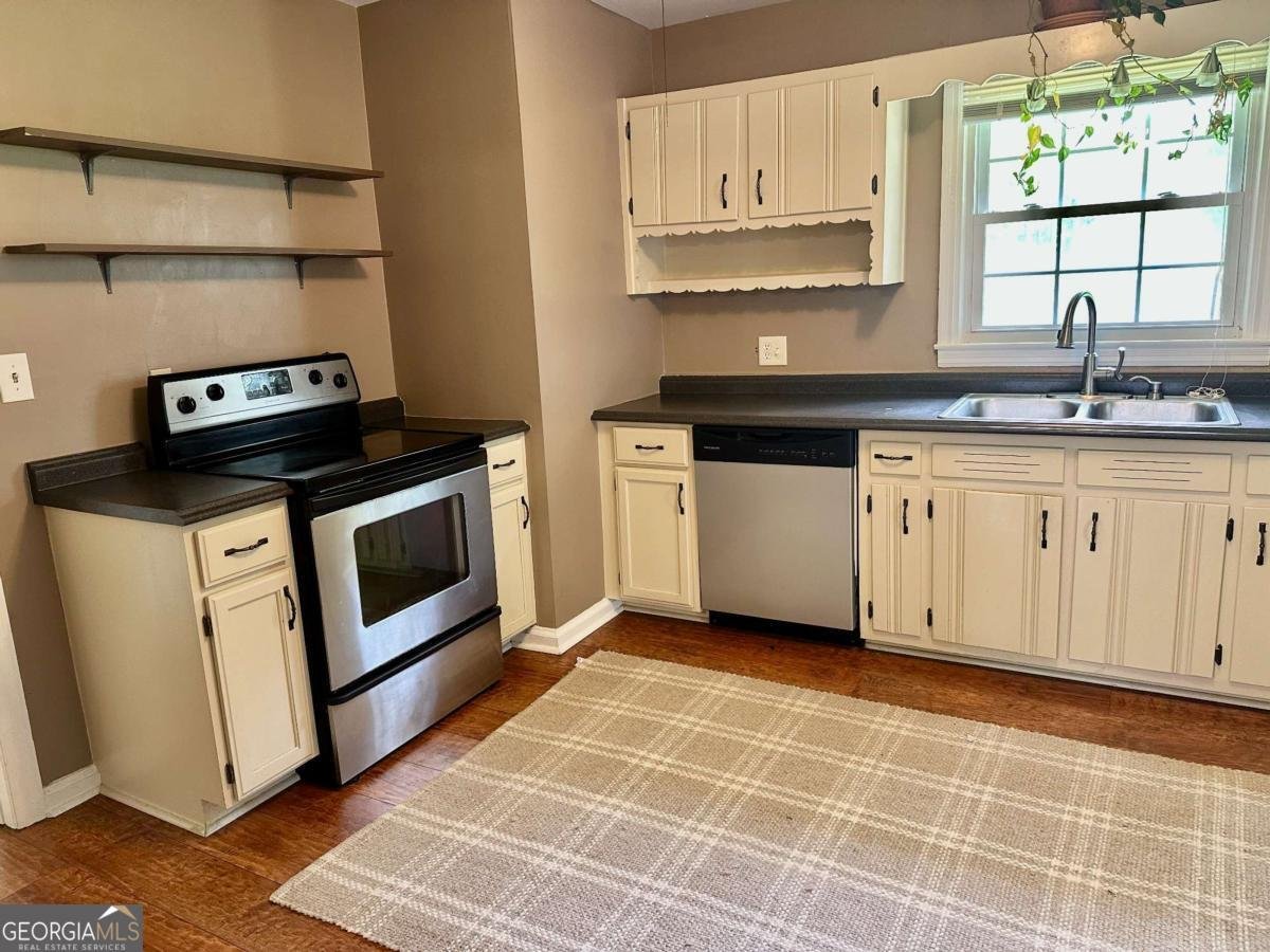 1468 Spruce Drive Smyrna - 9