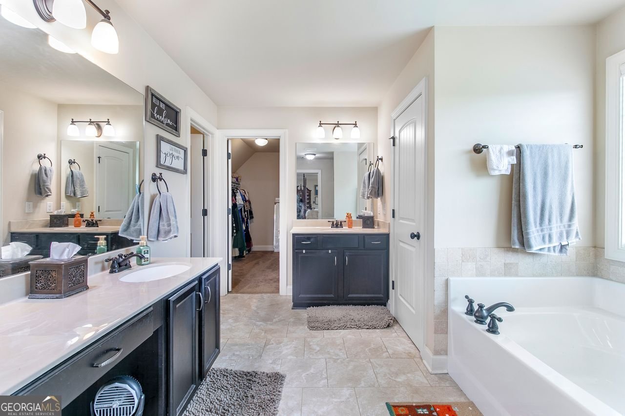 466 SWEET APPLE Lane Buford - 23
