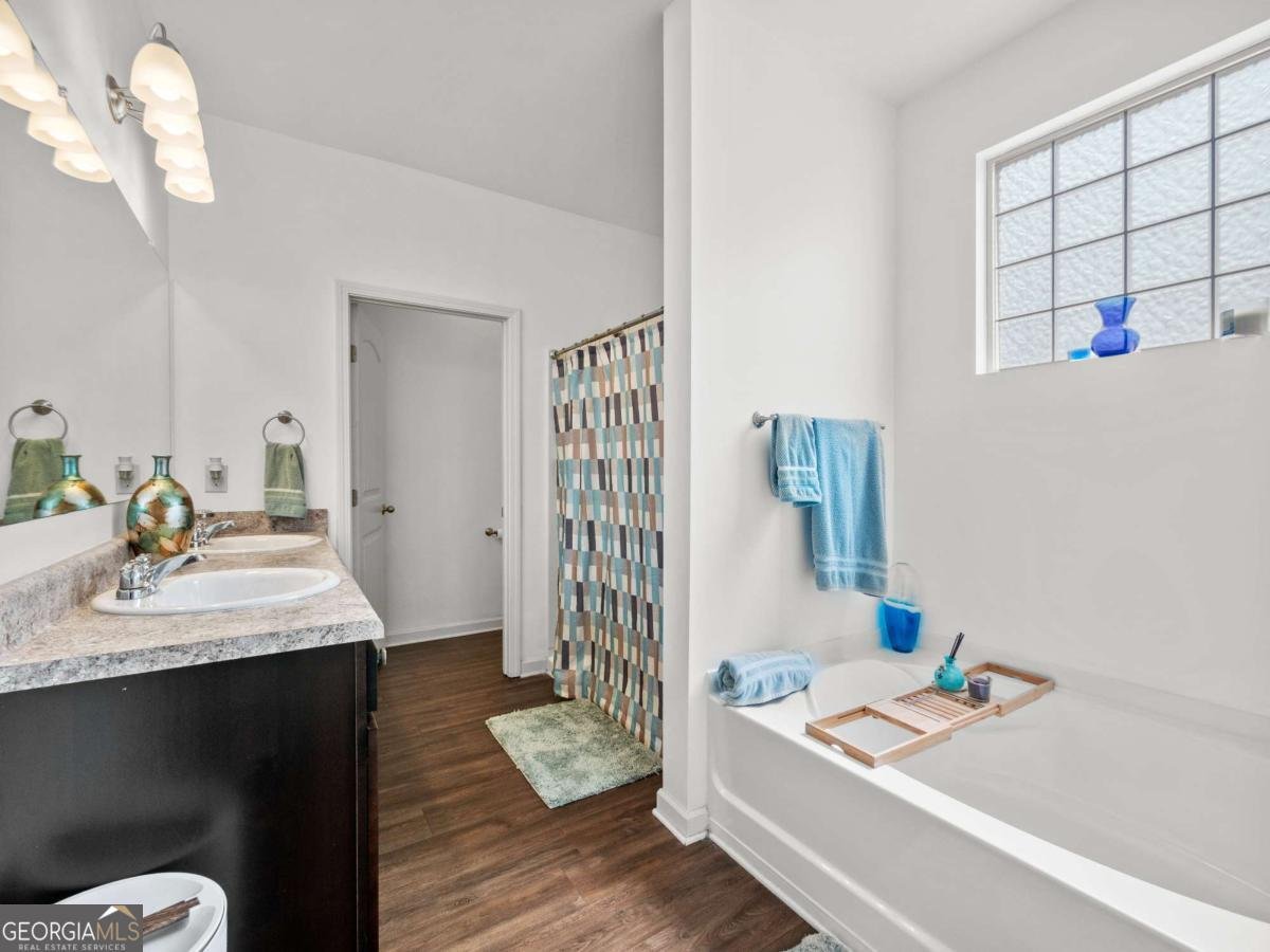 3271 Heatherwood Drive Gainesville - 24