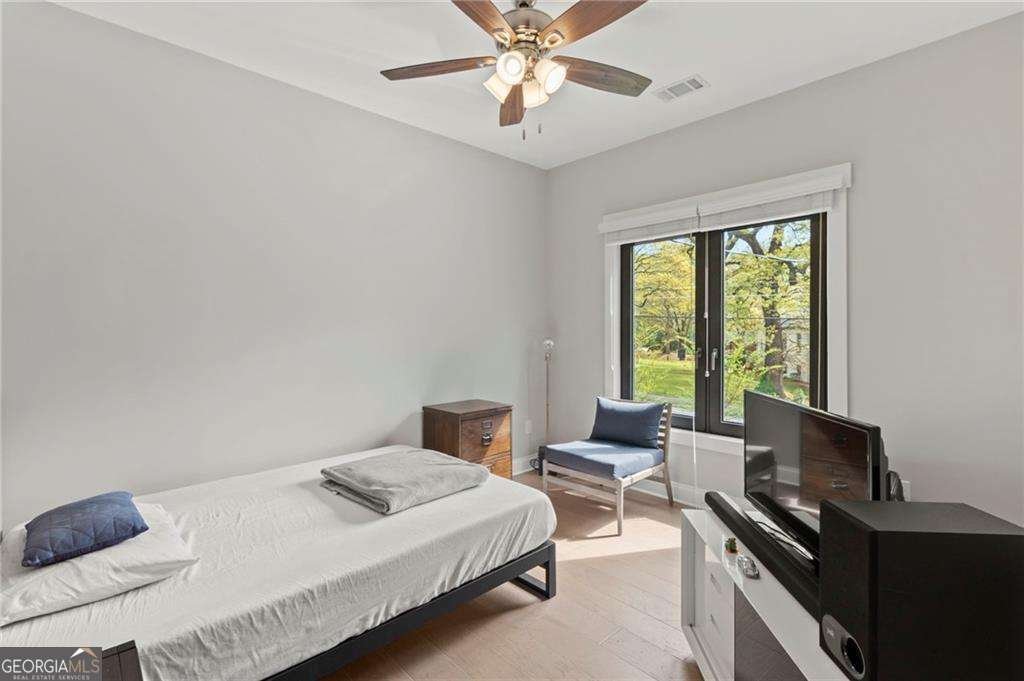 1521 Sylvan Road Atlanta - 25