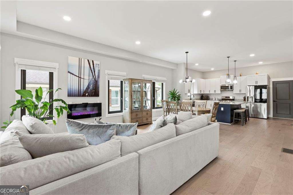 1521 Sylvan Road Atlanta - 5