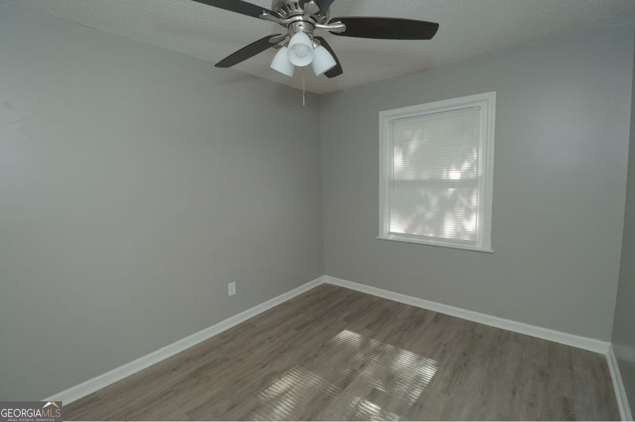 405 North Avenue Warner Robins - 25