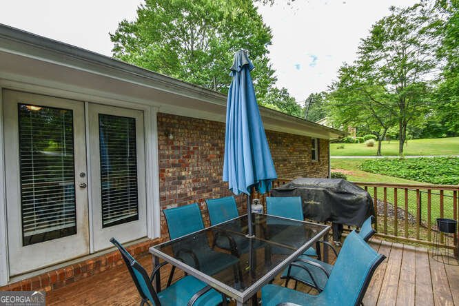 120 Chambers Avenue Cornelia - 32
