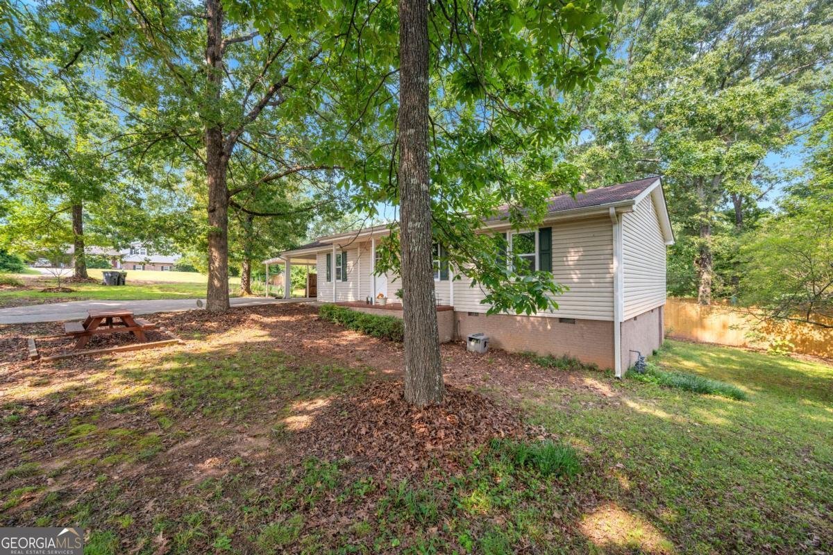 245 Amanda Court Stockbridge - 2