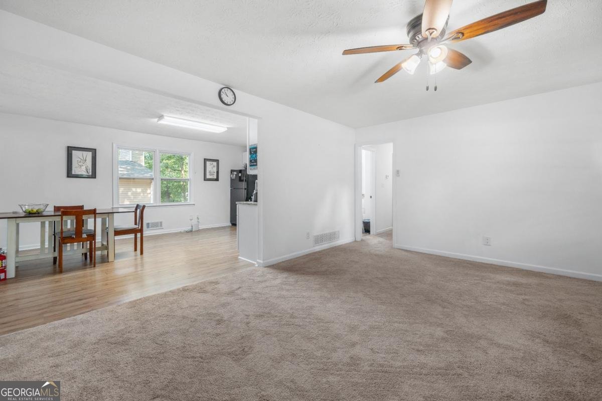 245 Amanda Court Stockbridge - 9